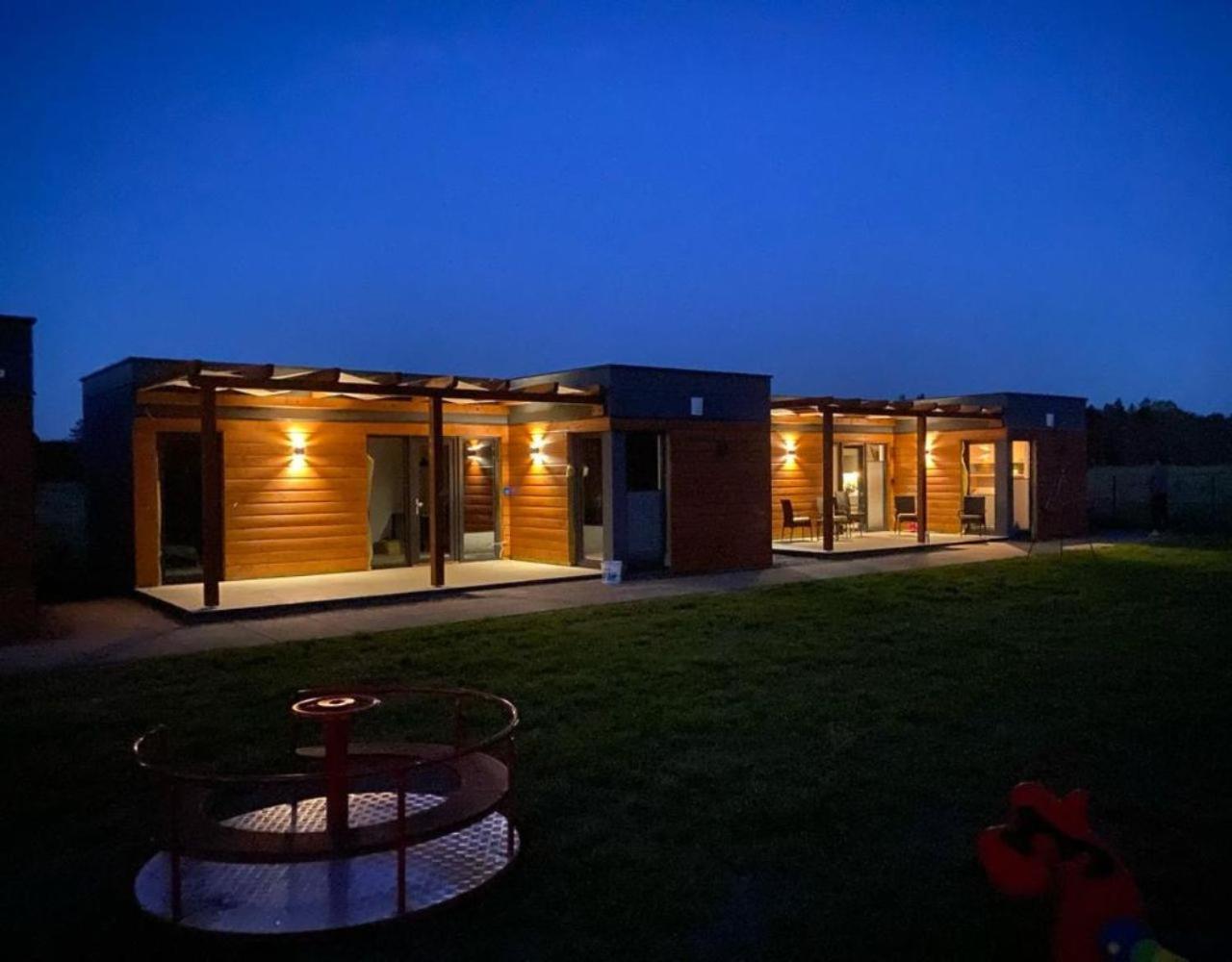 Cisza Bungalows Village / Blisko Natury Nowecin Kültér fotó
